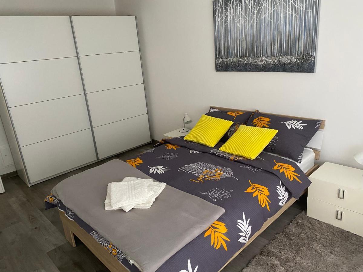 Astoria Apartman Varasd Kültér fotó