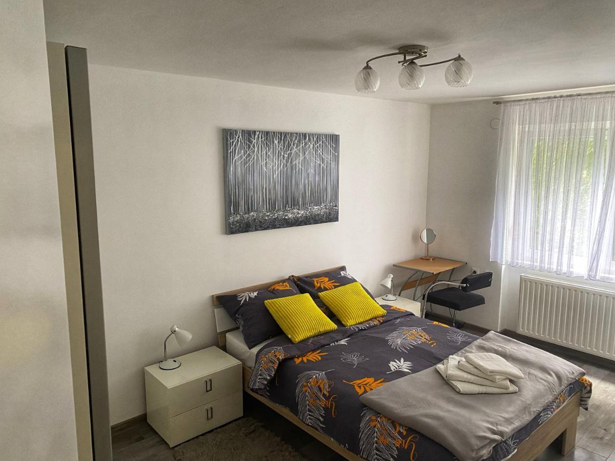 Astoria Apartman Varasd Kültér fotó